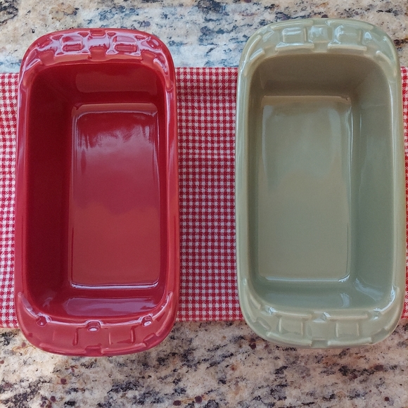 Two (2) Longaberger Small Loaf Casserole Dishes - Picture 2 of 2